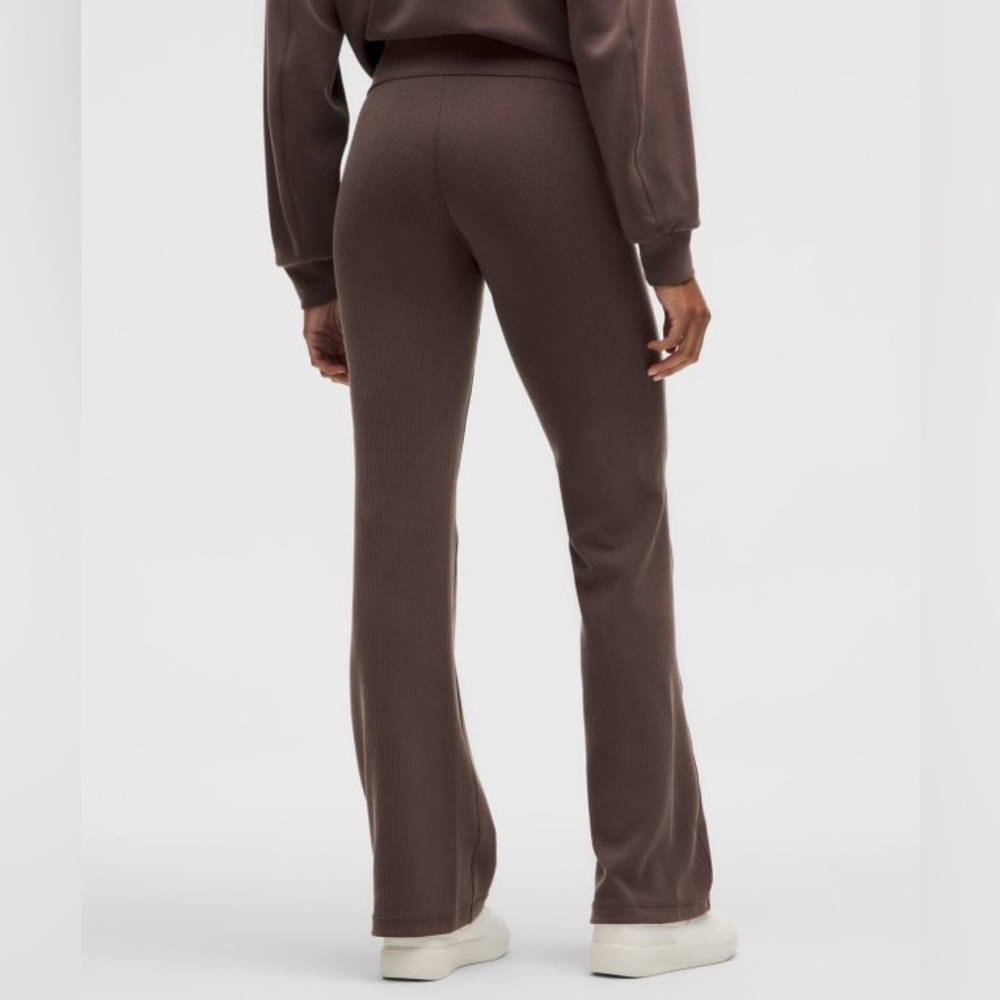 Lululemon Ribbed Softstreme Flared Pant Regular - Picture 2 of 6